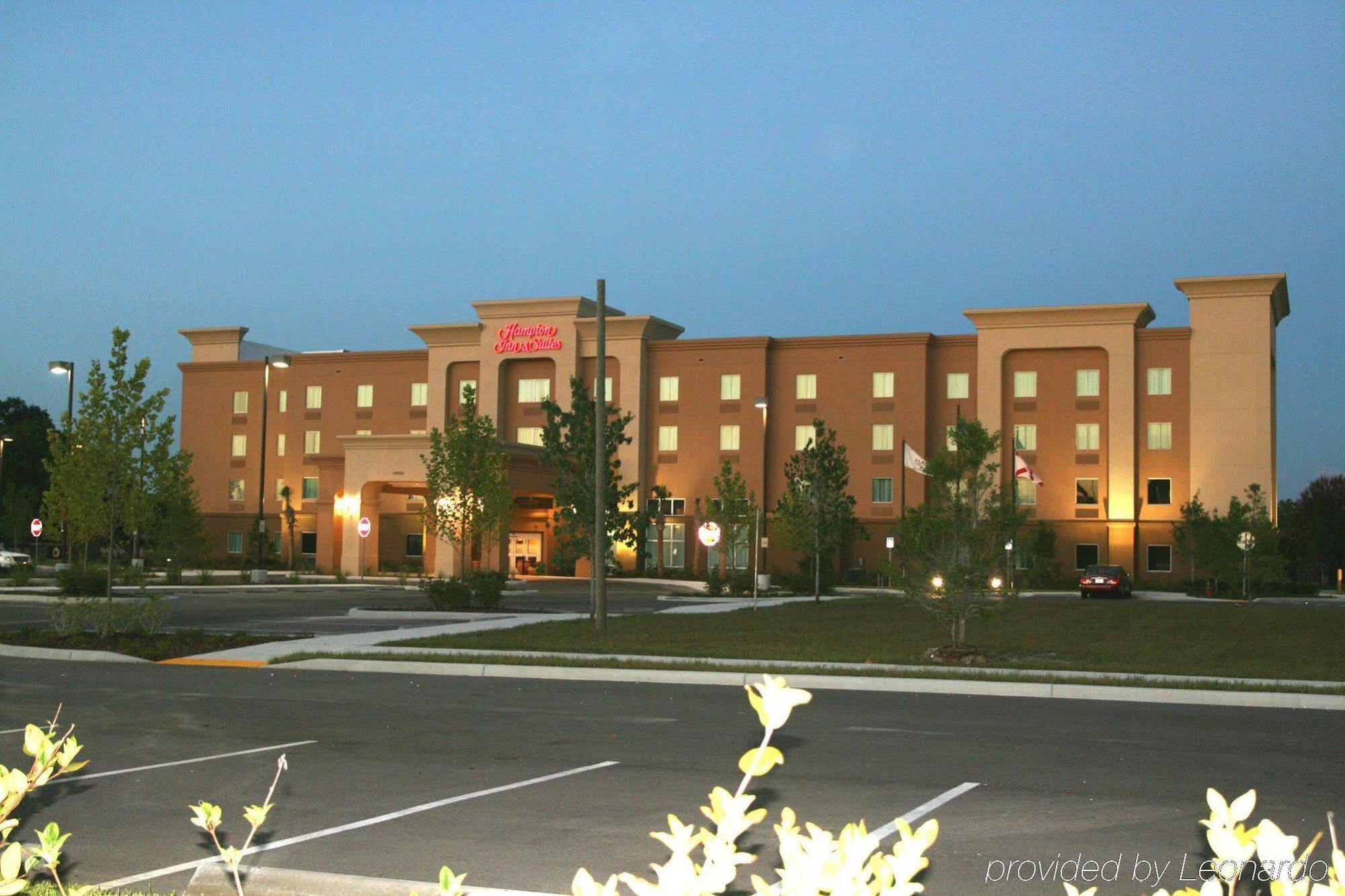 Hampton Inn & Suites Port Richey Exterior photo