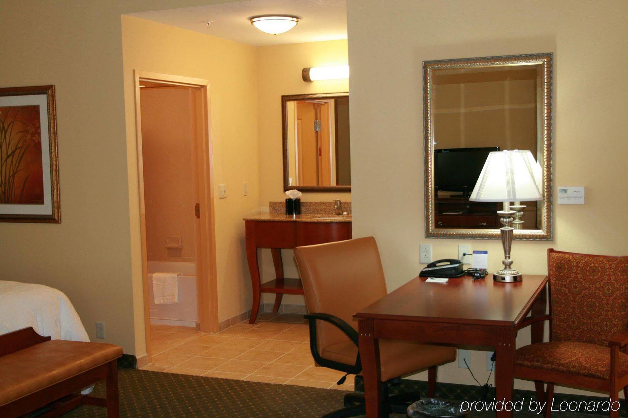 Hampton Inn & Suites Port Richey Room photo